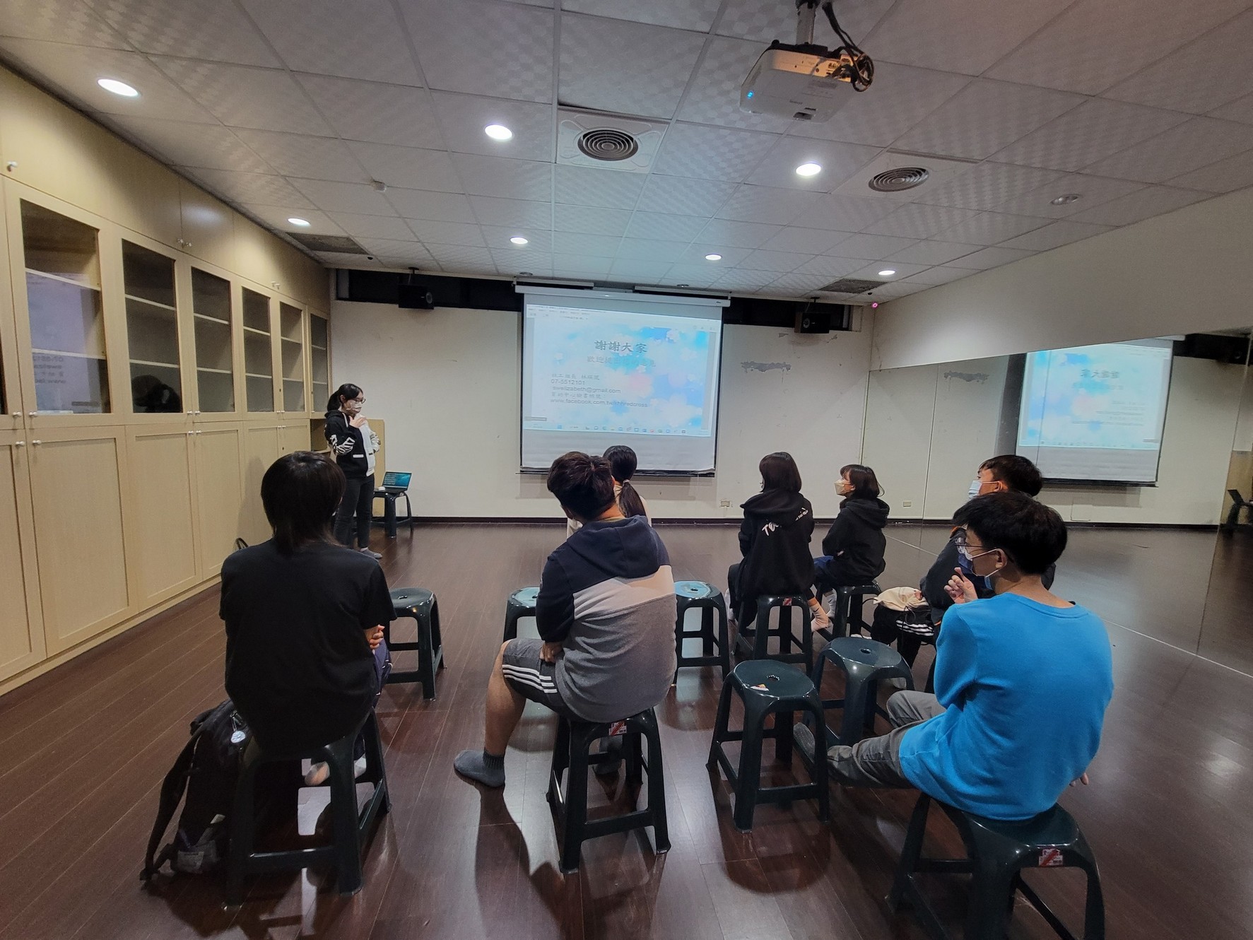 2/23課輔志工職前說明